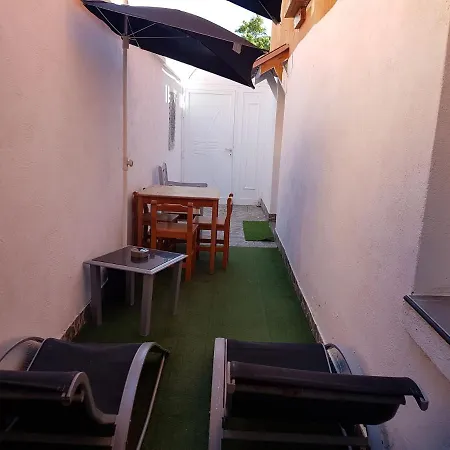 דירה Front Beach Loft גרנדילה דה אבונה